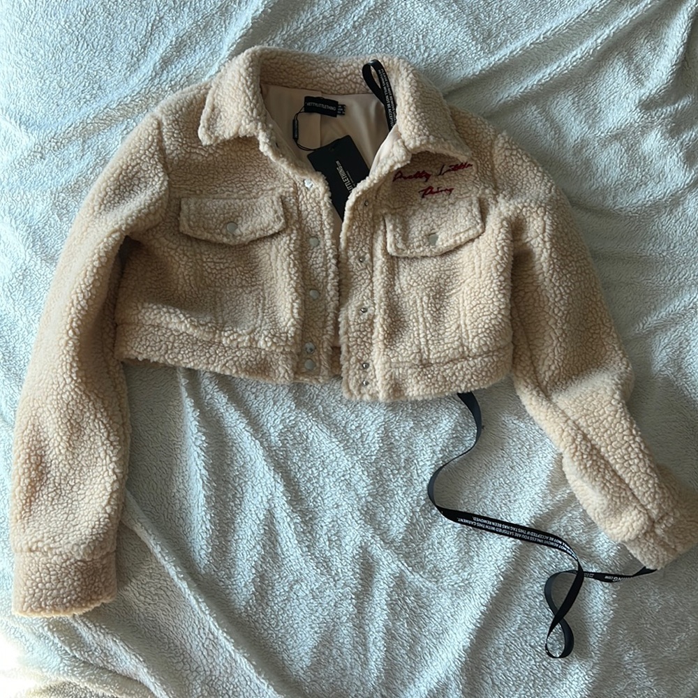 Cozy jacket & Pants set, PRETTYLITTLETHING, Brand New, never worn.